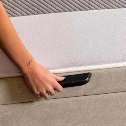 Imagem de Base para Cama Box Queen Martin Premium com Baú Linho (47x158x198 cm) Cru