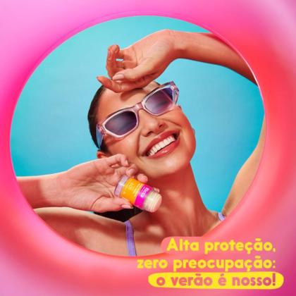 Imagem de Bastão Facial com Protetor Solar FPS 60 Magic Stick Efeito Matte Toque Seco 20g Ricca