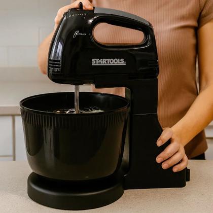 Imagem de Batedeira Elétrica Balde Misturar Batedor Massa Bolo Chantilly Receitas Preta Recheio Mexedor