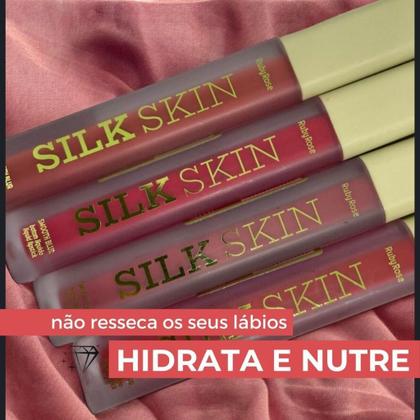 Imagem de Batom Líquido Matte Smooth Blur Silk Skin By Ruby Rose