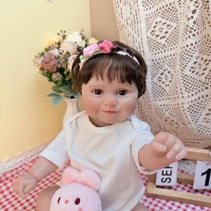 Imagem de Bebê Reborn Boneca Realista Brastoy Original Acessórios Completos Corpo Silicone Pode Dar Banho Roupa Chupeta Mamadeira e Pelúcia