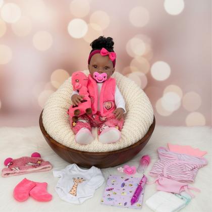 Imagem de Bebê Reborn Boneca Silicone Girafinha Negra Mamãe Reborn