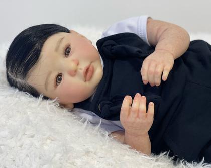 Imagem de Bebê Reborn Gêmeos Realistas Kilyn Menino e Menina Corpo Inteiro Silicone Toma Banho Cabelo Fio a Fio 50cm, 2kg cada Enxoval Completo