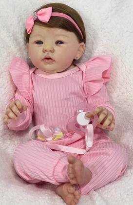 Imagem de Bebê Reborn Menina C . Fio A Fio Realista, Corpo de vinil silicone, 50cm, Enxoval completo