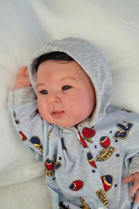Imagem de Bebe reborn menino cabelo fio a fio com enxoval completo