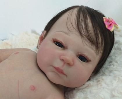 Imagem de Bebe Reborn  Princesa Carmela Silicone Recém Nascida