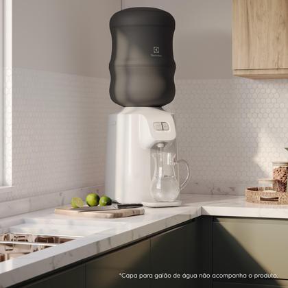 Imagem de Bebedouro Electrolux Água Gelada. Fria e Natural com Compressor Branco (BC01B)
