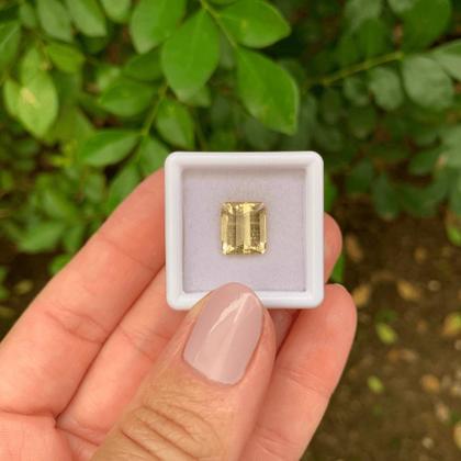 Imagem de Berilo Amarelo Baguete Retangular 3,59ct