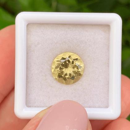 Imagem de Berilo Amarelo Brilhante ø9mm 2,54ct