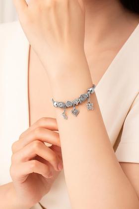 Imagem de Berloques De Prata Desenhos Coruja Coração Pingentes Cores