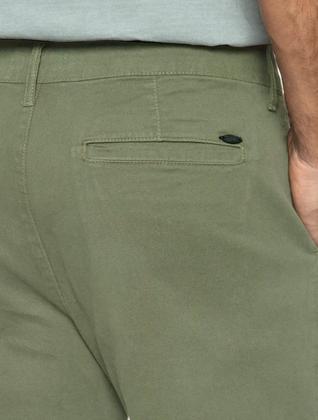 Imagem de Bermuda Aramis Masculina Flame Texture Verde Militar