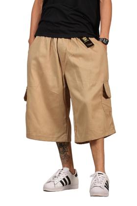 Bermuda Cargo Sarja Skate e Casual Folgada - Sarja real Imagem de Bermuda Cargo Sarja Skate e Casual Folgada
