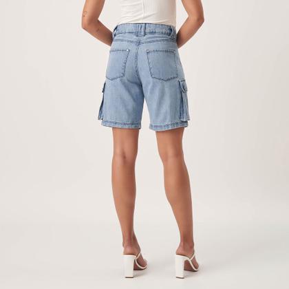 Imagem de Bermuda Jeans Bolso Fole Cargo Azul Claro