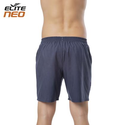 Imagem de Bermuda Masculina com Cós Elástico e Detalhes Contrastantes