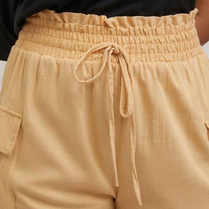 Imagem de Bermuda Veneza Feminina Tecido Solto Com Elástico na Cintura