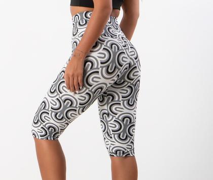 Imagem de Bermudão estampado Bermuda Feminina Fitness Academia Suplex