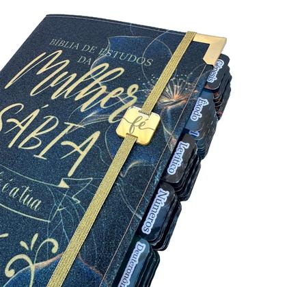 Imagem de Bíblia da Mulher Sábia de Estudos Realeza 100% Glitter com Abas adesivas + Elástico + Marcador com pingentes