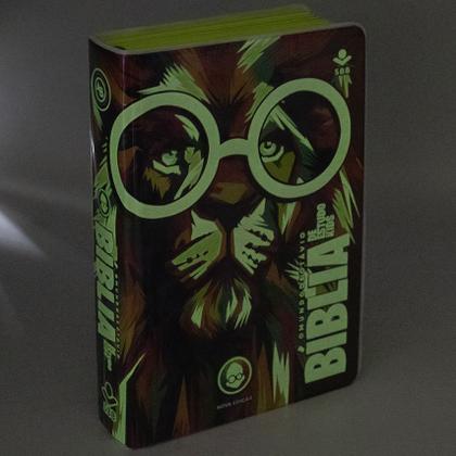 Imagem de Bíblia de Estudo para Crianças Kids O Mundo de Otávio Letras Grandes Maiúsculas Na Linguagem de Hoje NTLH Capa Leão