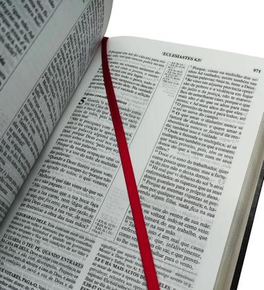 Imagem de Biblia de estudo pentecostal com harpa cristã  média  arc  preta  cpad