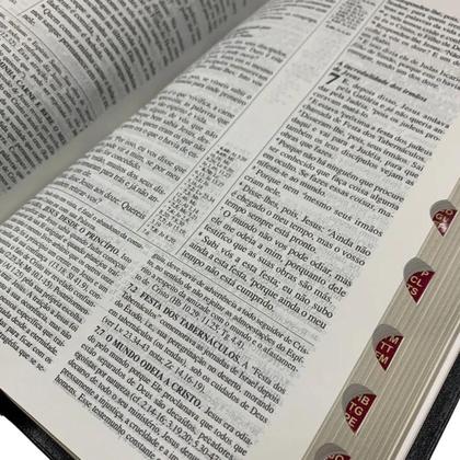 Imagem de Biblia de estudo pentecostal com harpa cristã  média  arc  preta  índice