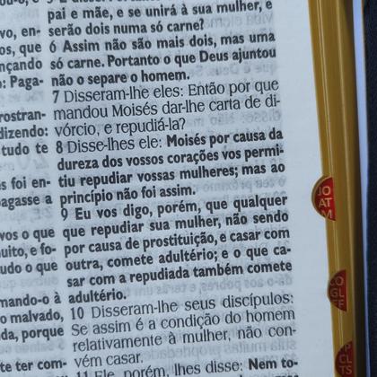 Imagem de Bíblia Hiper Gigante PLUS Harpa Zíper Índice Almeida Corrigida ARC Palavras Jesus e Edição Promessas