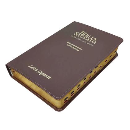 Imagem de Bíblia sagrada com harpa  letra gigante  arc  capa de luxo marrom  palavras de jesus em vermelho