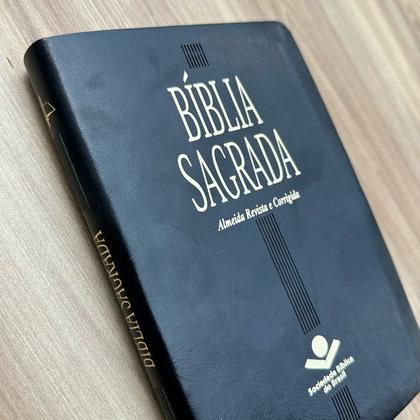 Imagem de Bíblia Slim preta SBB - ultra fina compacta ARC