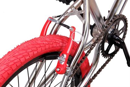 Imagem de Bicicleta Aro 20 BMX STX Cromada Pneu Vermelho Freio V-Brake Edição Especial