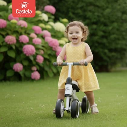 Imagem de Bicicleta De Equilíbrio Infantil Até 20Kg Branco - Castela