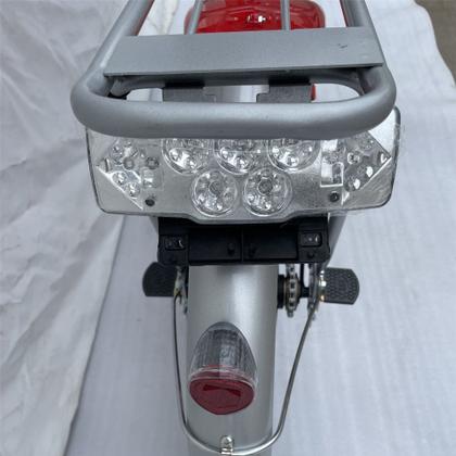 Imagem de Bicicleta Elétrica E-Maxx Duos 800W Entrada USB Alarme e Seta cor Branca