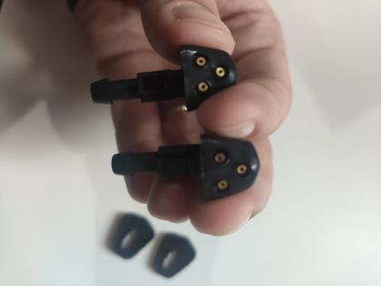 Imagem de Bico Brucutu Esguicho Limpador Água do Parabrisa Suzuk Grand Vitara Swift Jimny 1998 1999 2000 2001 2002 2003 2004 2005