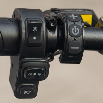 Bike Moto Eletrica Inow V20 Brake 48V 750W Cor Preto Fosco