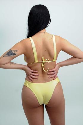 Imagem de Biquini Amarelo Cortinão Trança Macrame e Calça Milão