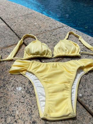 Imagem de Biquini Amarelo Cortinão Trança Macrame e Calça Milão