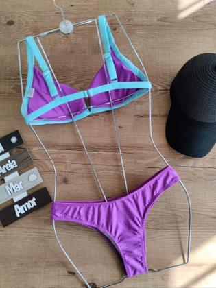 Imagem de Biquíni Decote Aro em V Com Bojo Lisos Calcinha Semi Fio