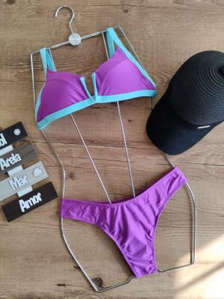 Imagem de Biquíni Decote Aro em V Com Bojo Lisos Calcinha Semi Fio