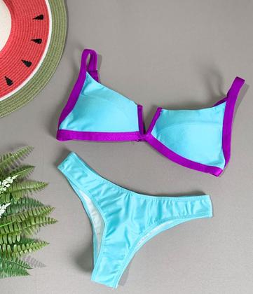 Imagem de Biquíni Decote Aro em V Com Bojo Lisos Calcinha Semi Fio