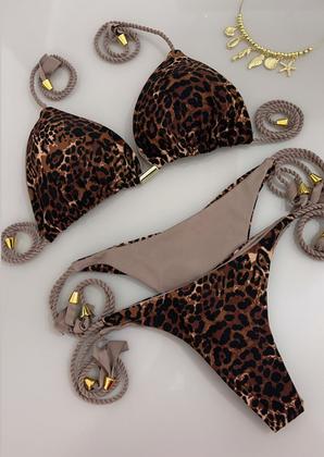 Imagem de Biquíni DS Cortininha Empina Bumbum Calcinha Dupla Face Onça