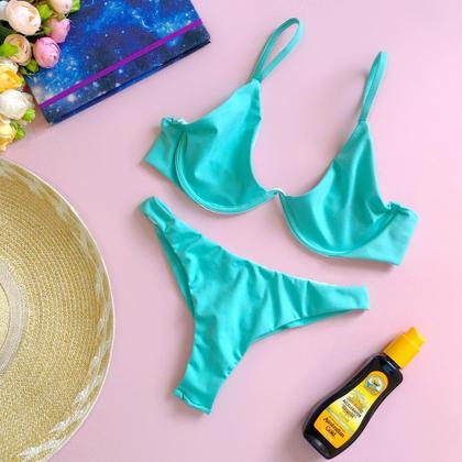 Imagem de Biquíni Feminino Aro Sem Bojo com Calcinha Asa Delta e Fio Duplo