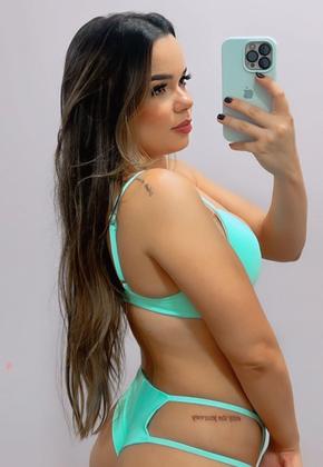 Imagem de Biquíni Feminino Aro V Invertido sem Bojo com Calcinha Fio Duplo e Tira Lateral