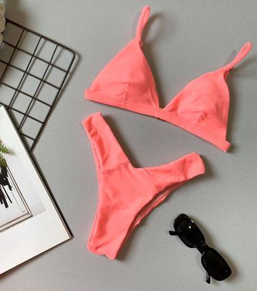 Imagem de Biquíni Feminino Aviador Com Bojo Liso Com Calcinha Asa Delta