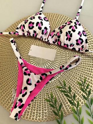 Biquini Feminino com Estampa de Cereja - Conjunto Sexy de Duas Peças Imagem de Biquini Feminino com Estampa de Cereja - Conjunto Sexy de Duas Peças