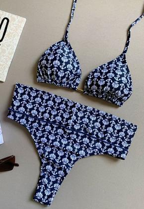 Imagem de Biquíni Feminino Cortininha Estampado Bojo e Calcinha Tanga