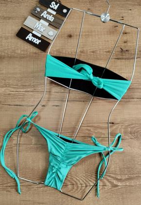 Imagem de Biquíni Feminino Top Faixa Tropical com Bojo e Calcinha Empina Bumbum
