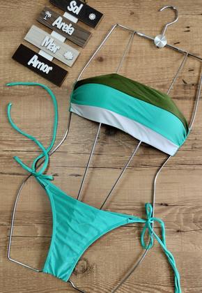 Imagem de Biquíni Feminino Top Faixa Tropical com Bojo e Calcinha Empina Bumbum