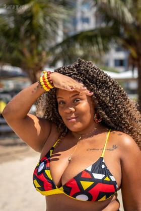 Imagem de Biquíni Plus Size em Tecido de Algodão sem Elastano, Estampa Samakaka Moda Paria Afro