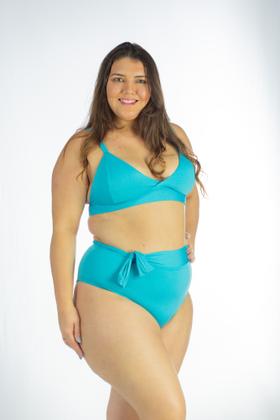 Imagem de Biquíni Plus Size Liso com Bojo V e Calcinha Hot Pant Laço