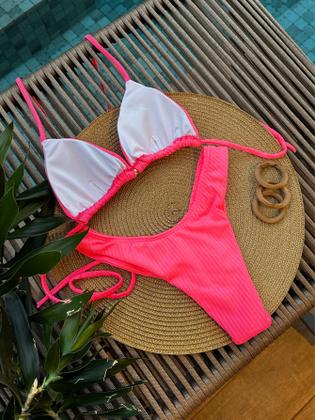 Imagem de  Biquini Triangulo Cortininha Texturizado Canelado Com Bojo Aro Calcinha Fio Duplo Semi Fio Conjunto Asa Delta Moda Praia Verão