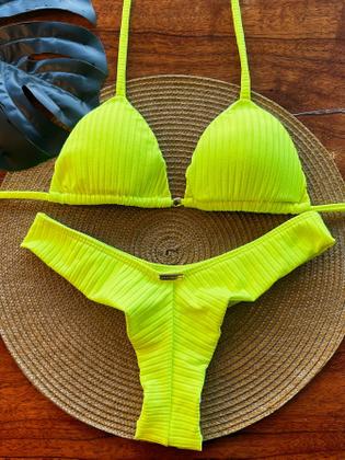 Imagem de  Biquini Triangulo Cortininha Texturizado Canelado Com Bojo Aro Calcinha Fio Duplo Semi Fio Conjunto Asa Delta Moda Praia Verão