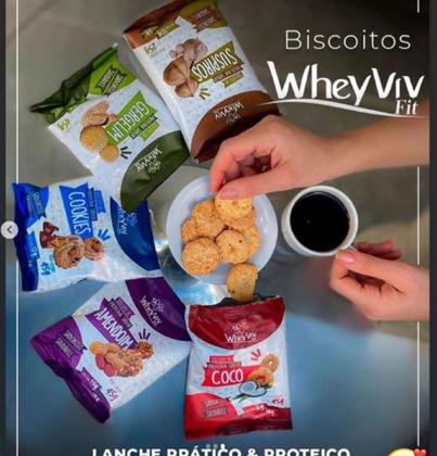 Imagem de Biscoito Fit Sabor Coco com Whey Protein de 16g de Proteína com 45g - WheyViv